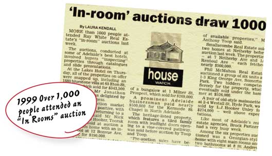 1999, Over 1,000 people attended an in-room auction